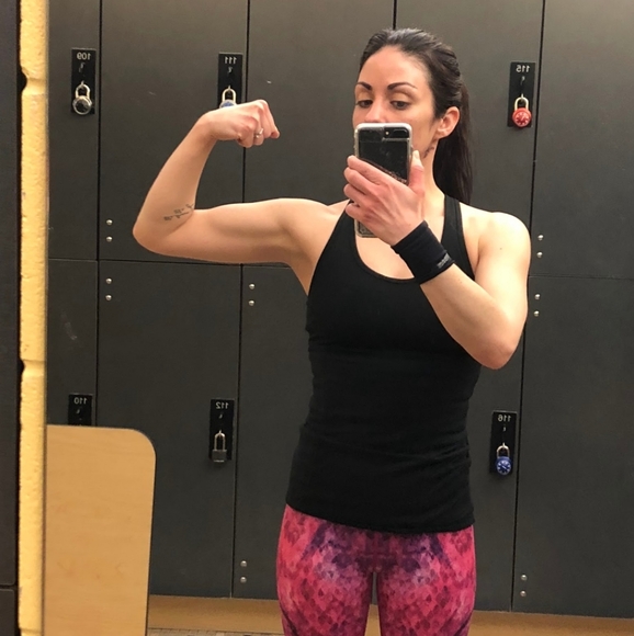 Meet your Posher, Sonya - Picture 3 of 14